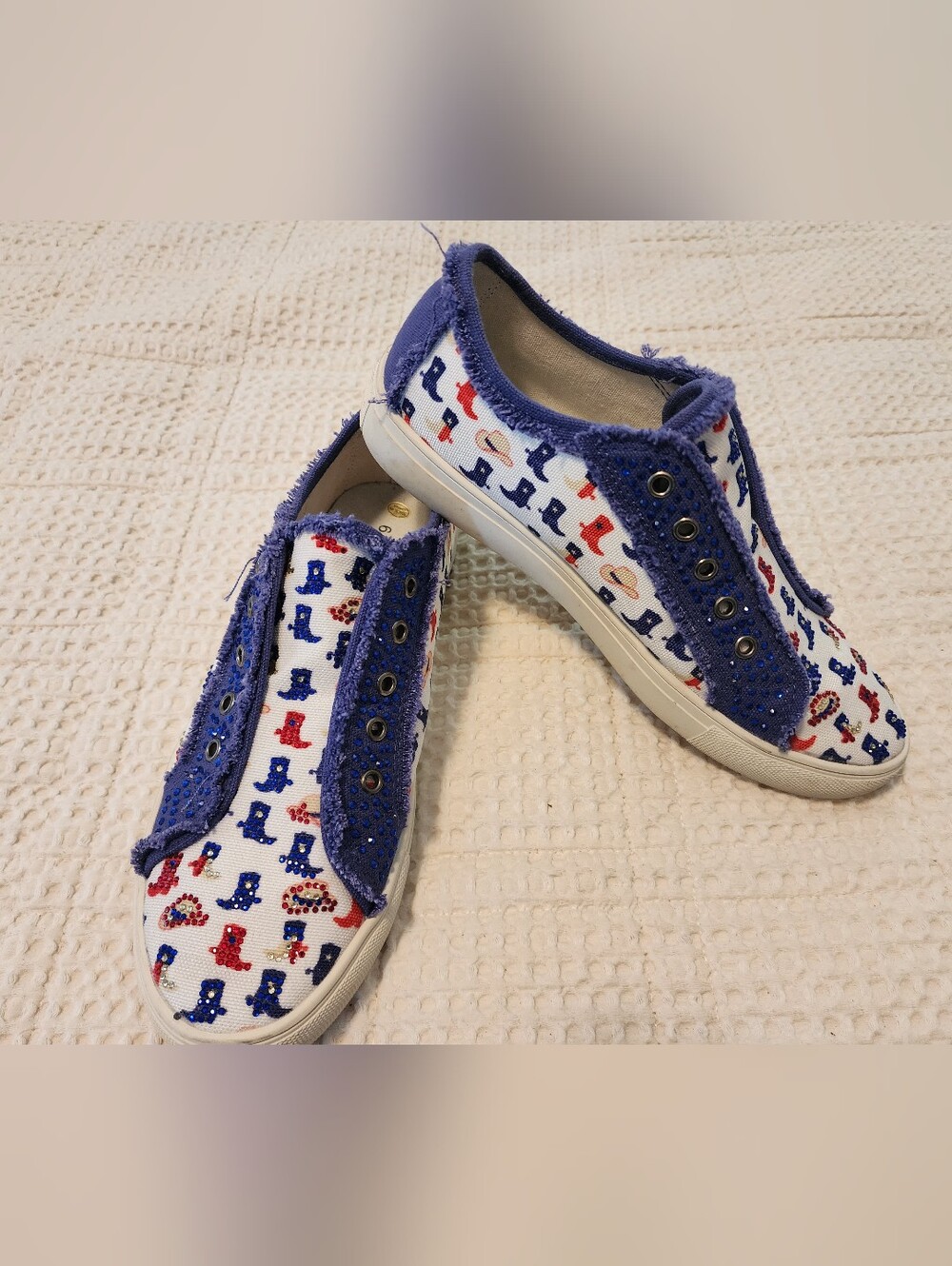 Montana West Red White & Blue Western Boot Print Slip-on Sneakers Sz 9